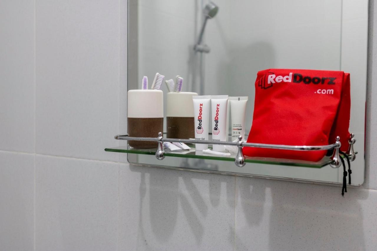 Reddoorz Near Xt Square 3 2*